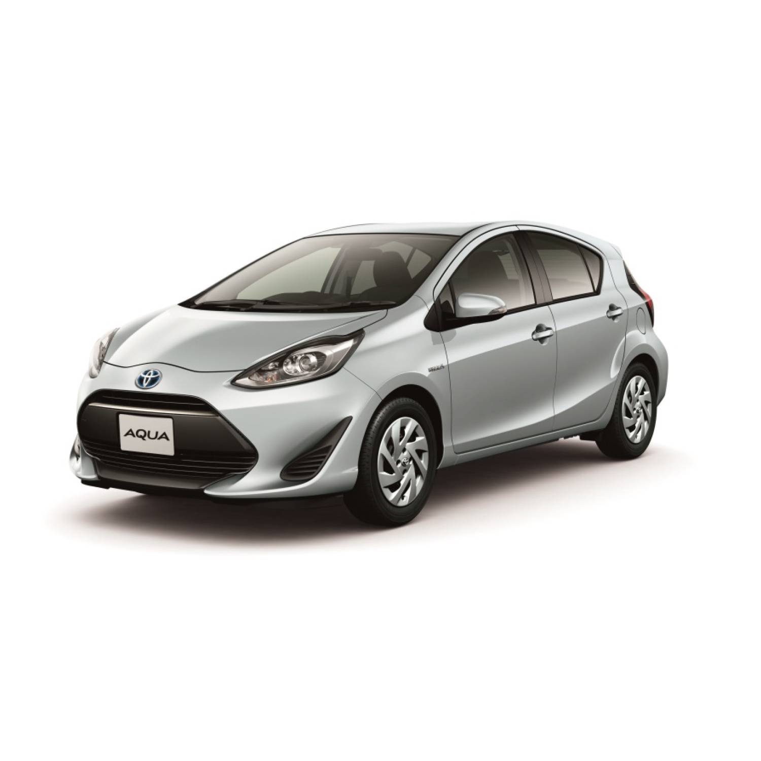 Toyota 豐田 Aqua 或同等級車型
